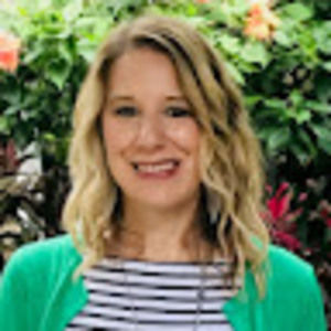 Meet your Posher, Holly